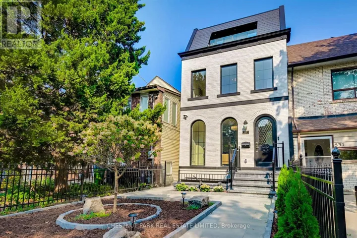 539 CRAWFORD STREET, Toronto (Palmerston-Little Italy), Ontario M6G3J9
