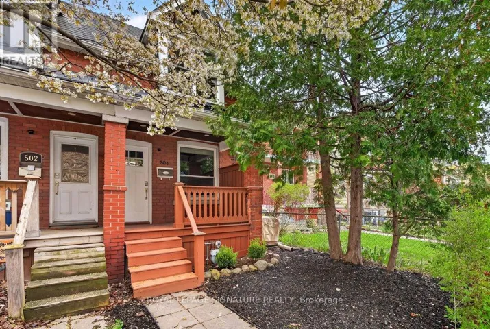 504 MAIN STREET, Toronto (Woodbine-Lumsden), Ontario M4C4Y2