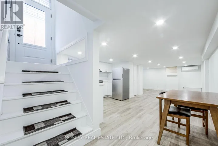 UNIT A - 13 RAVINA CRESCENT, Toronto (Blake-Jones), Ontario M4J3L9