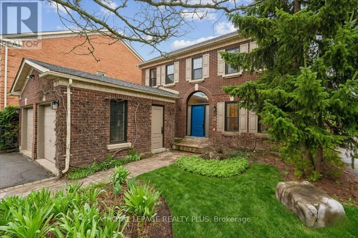 34 THEOBALDS CIRCLE, Richmond Hill (Mill Pond), Ontario L4C9C6