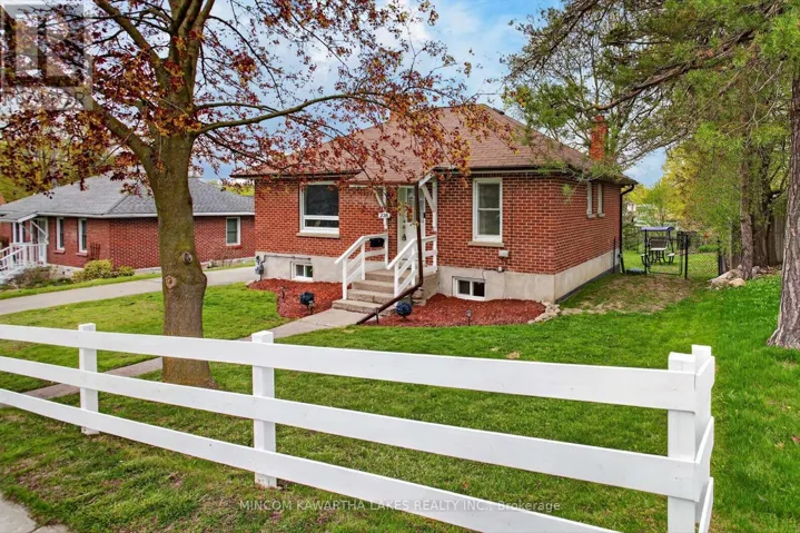238 MCFARLANE STREET, Peterborough (Ashburnham Ward 4), Ontario K9H1K3