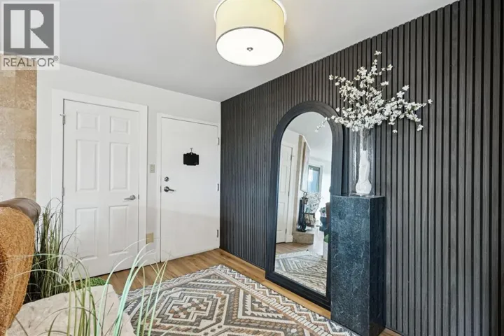 203, 350 4 Avenue NE, Calgary, Alberta T2E0J3