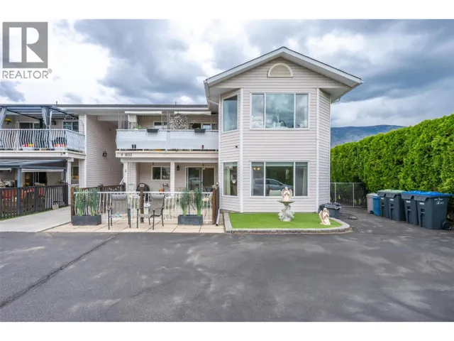 800 Merlot Avenue Unit# 2, Oliver, British Columbia V0H1T4