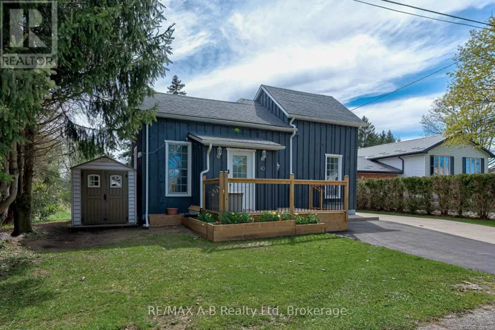 40 BLENHEIM STREET, West Perth (Mitchell), Ontario N0K1N0