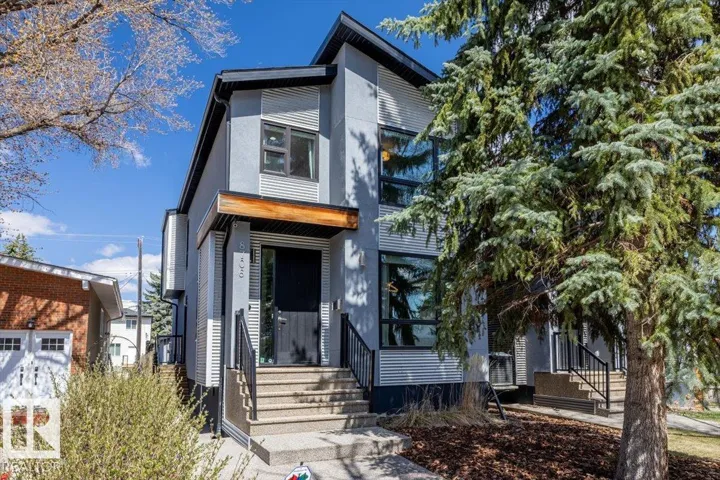 8706 88 AV NW, Edmonton, Alberta T6C1L6