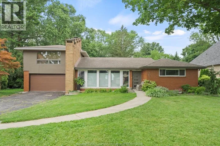 13961 RIVERSIDE DRIVE, Tecumseh, Ontario N8N1B7