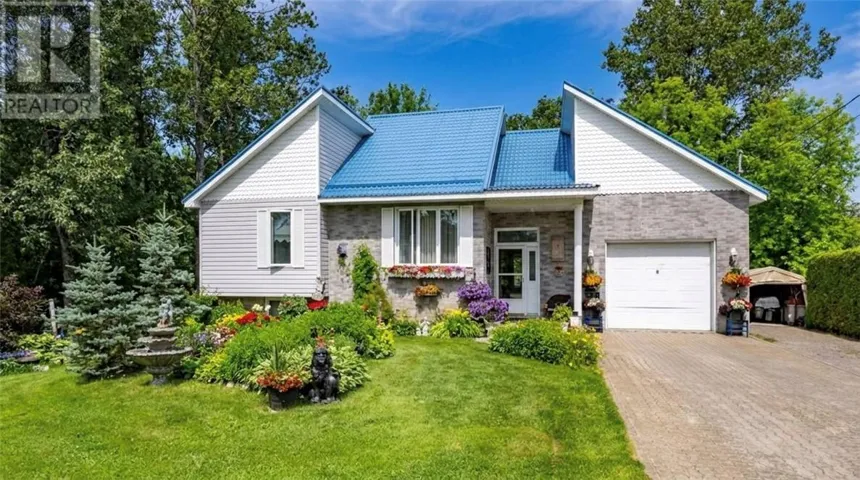 270 Eve, Chelmsford, Ontario P0M1L0