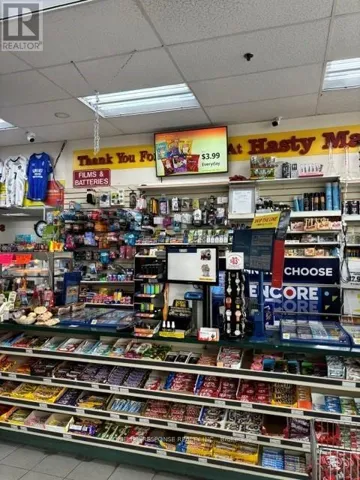 210 MOHAWK ROAD E, Hamilton (Greeningdon), Ontario L9A2H6
