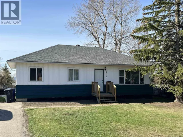 10515 104 AVENUE, Fort St. John, British Columbia V1J2K9