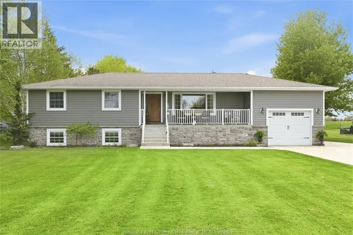 215 COUNTY RD 34 West, Cottam, Ontario N8M2X5
