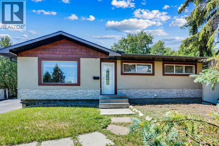 52 Harrow Crescent SW, Calgary, Alberta T2V3A9