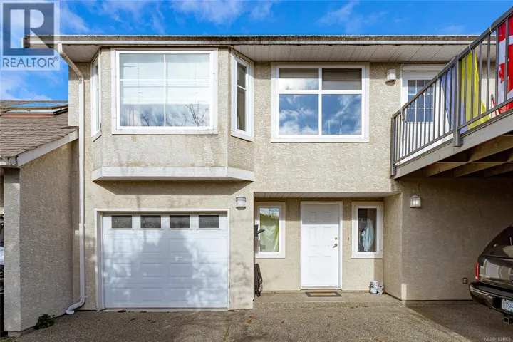 485 Sturdee St, Esquimalt, British Columbia V9A6R2