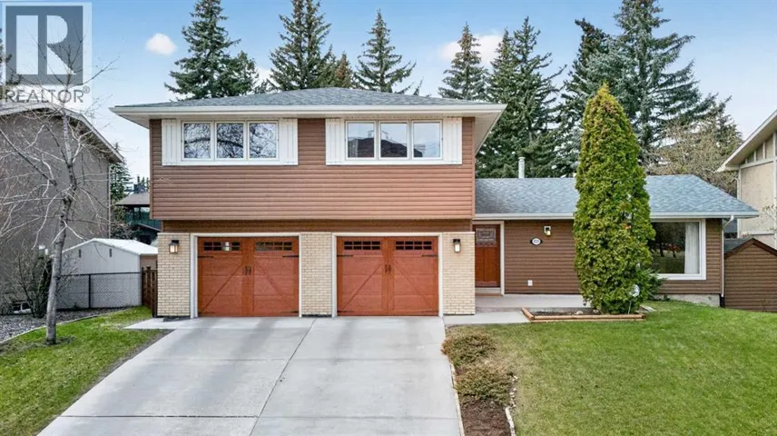 3719 37 Street NW, Calgary, Alberta T2L2J2