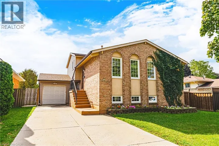 16 APEX Court, Stoney Creek, Ontario L8J1J2