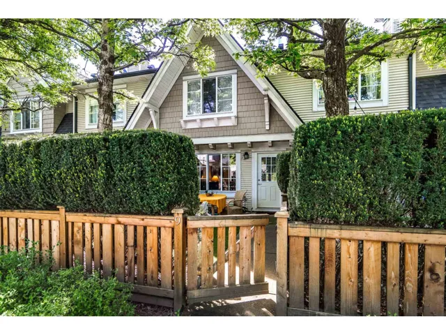 9 20540 66 AVENUE, Langley, British Columbia V2Y2Y7