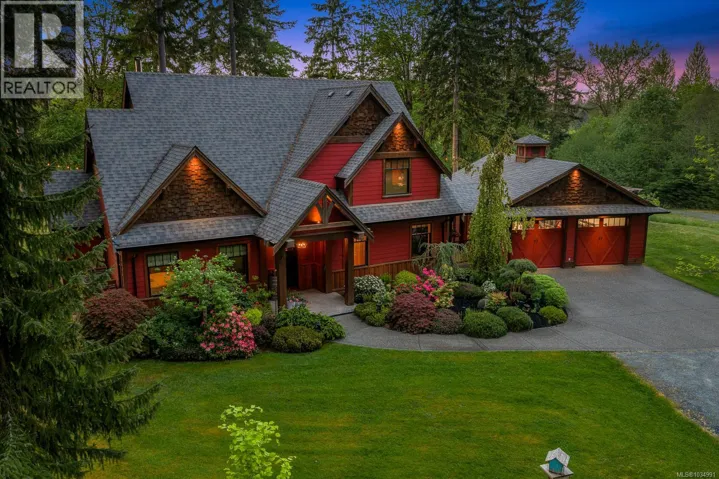 9520 Sarmma Rd, Black Creek, British Columbia V9J1Y9