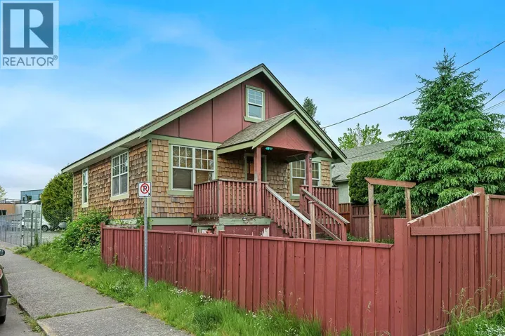 989 Fitzgerald Ave, Courtenay, British Columbia V9N2R6