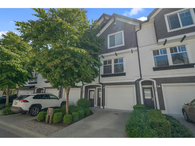 27 14271 60 AVENUE, Surrey, British Columbia V3X2N4