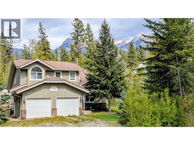 4893 Fairmont Creek Road, Fairmont Hot Springs, British Columbia V0B1L1