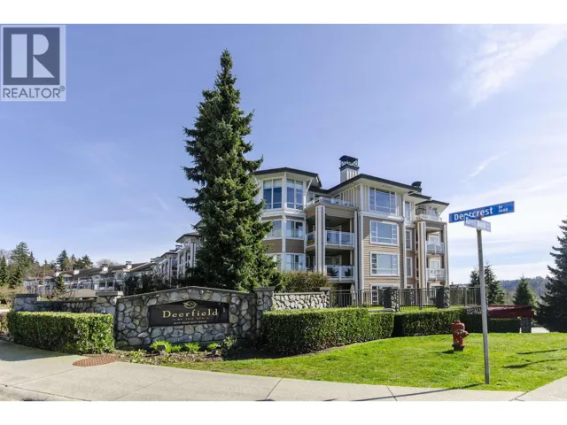 416 3629 DEERCREST DRIVE, North Vancouver, British Columbia V7G2S9