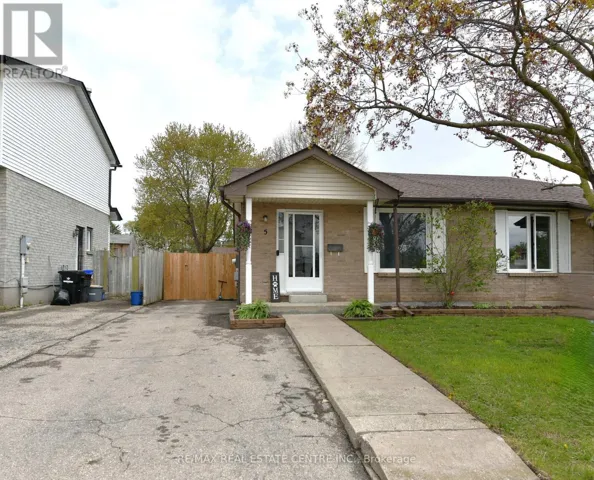5 HARMONY COURT, Cambridge, Ontario N1R7T3