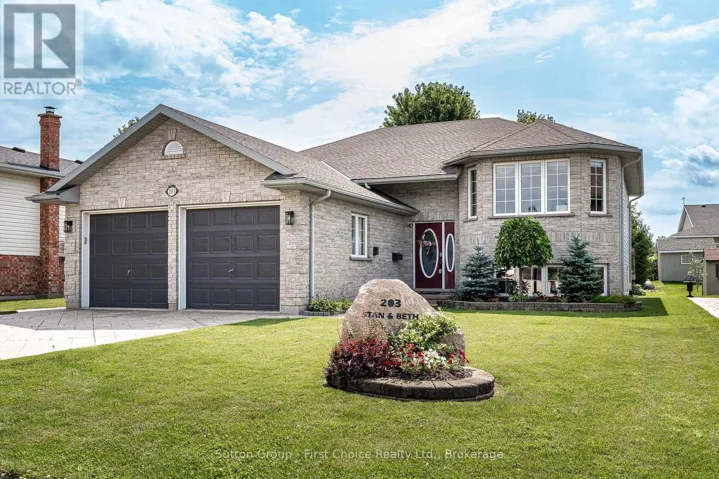203 WIMPOLE STREET, West Perth (Mitchell), Ontario N0K1N0