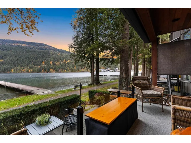 173 FIRST AVENUE, Cultus Lake North, Cultus Lake, British Columbia V2R4Z4