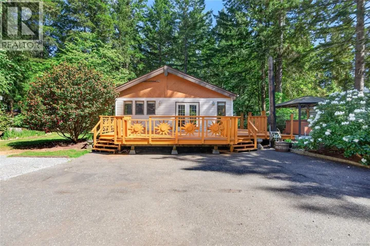 1764 Anderton Rd, Comox, British Columbia V9M4B1