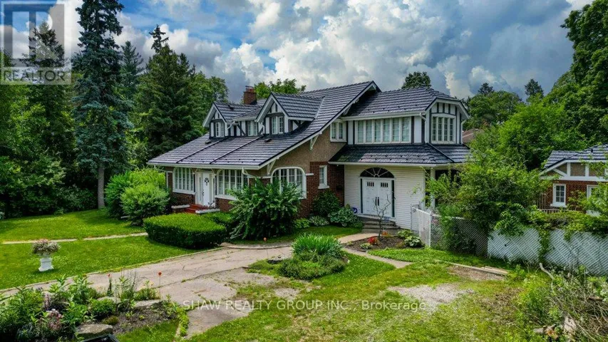 2023 CORONATION AVENUE, Cambridge, Ontario N3H3S5