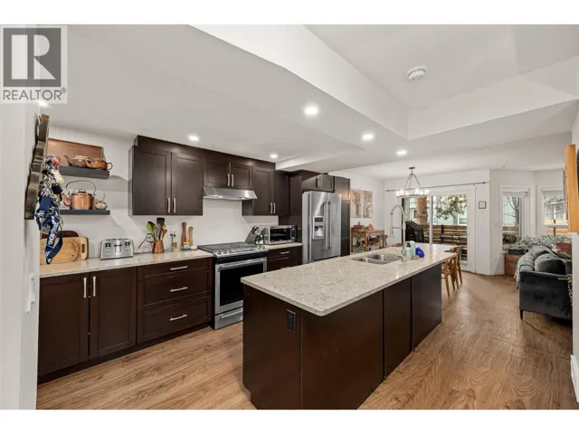2125 Burtch Road Unit# 210, Kelowna, British Columbia V1Y8N1