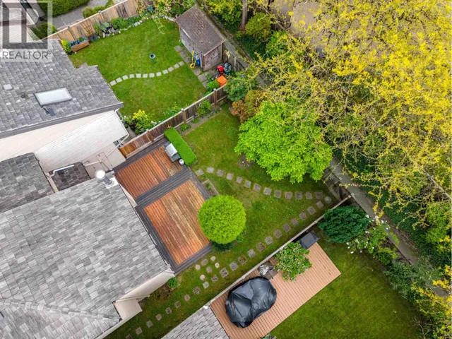 3542 HURST PLACE, Vancouver, British Columbia V5S4C8