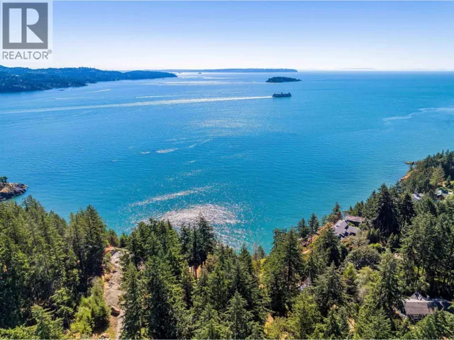 341 ROBINSON ROAD, Bowen Island, British Columbia V0N1G1