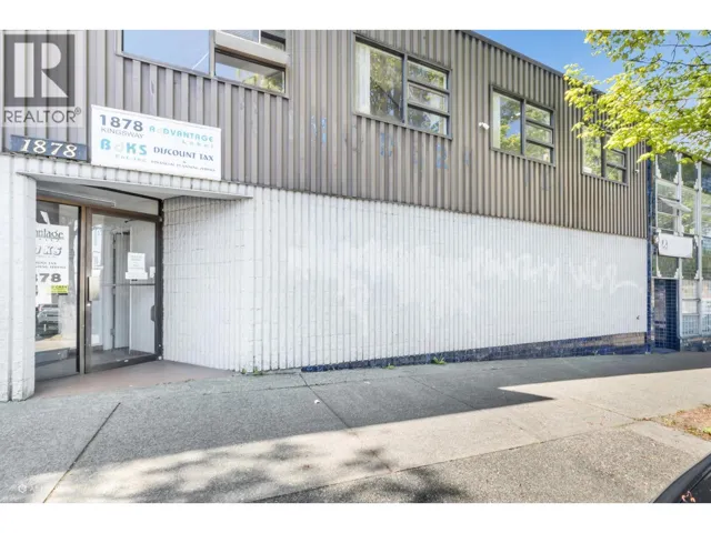 1872 KINGSWAY, Vancouver, British Columbia V5N2S7