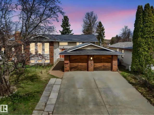 4512 20A AV NW, Edmonton, Alberta T6L2Z5