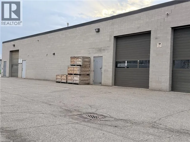 1254 PLAINS Road E Unit# 8B, Burlington, Ontario L7S1W6