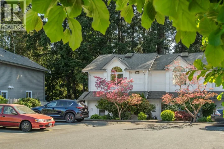 3 1320 Creekside Way, Campbell River, British Columbia V9W8A9
