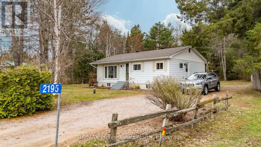2195 LOOP ROAD, Highlands East (Monmouth), Ontario K0L3C0
