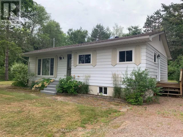 2195 LOOP ROAD, Highlands East (Monmouth), Ontario K0L3C0