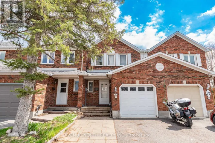 80 WOODBURY CRESCENT, Ottawa, Ontario K1G5E1