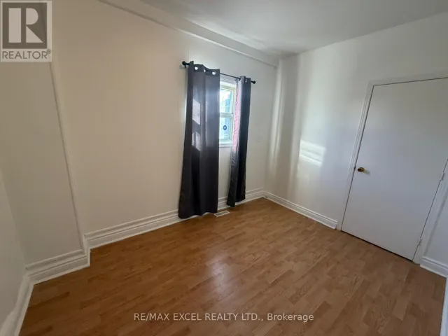 MAIN FLR & BSMT, UNIT A - 515 WARDEN AVENUE, Toronto (Oakridge), Ontario M1L3Z2