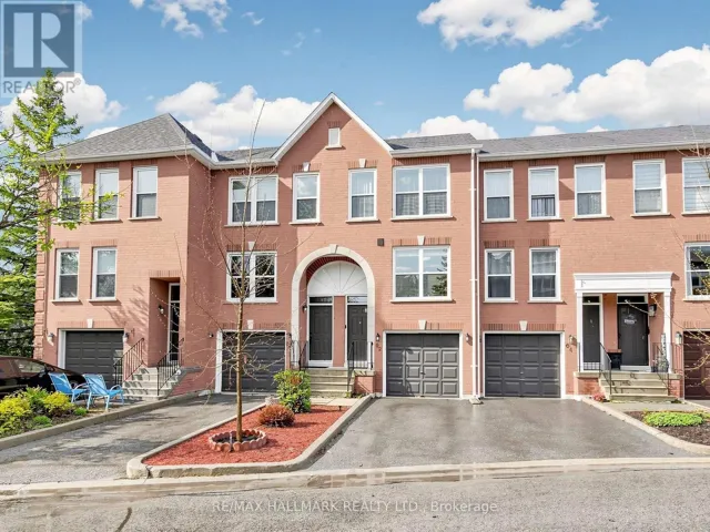 62 WYATT LANE, Aurora (Bayview Wellington), Ontario L4G7E4