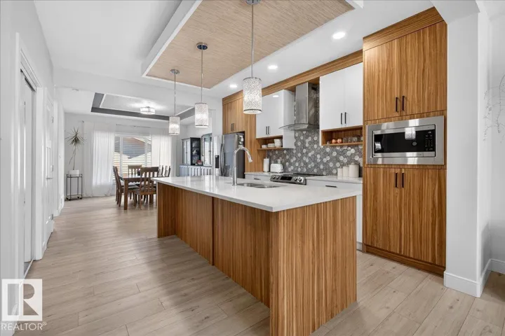 1778 25A ST NW, Edmonton, Alberta T6T2H8
