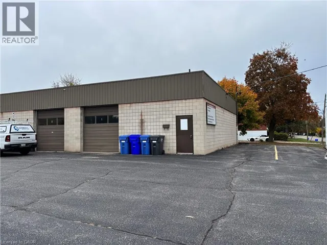 483 ENFIELD Road Unit# 3, Burlington, Ontario L7T2X5