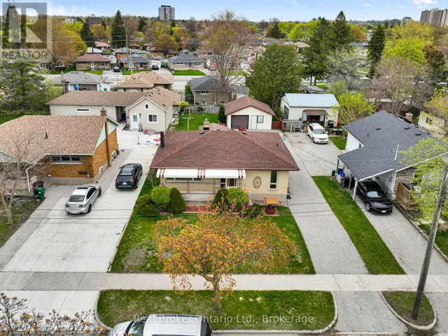 144 BYRON AVENUE, Kitchener, Ontario N2C1Z8