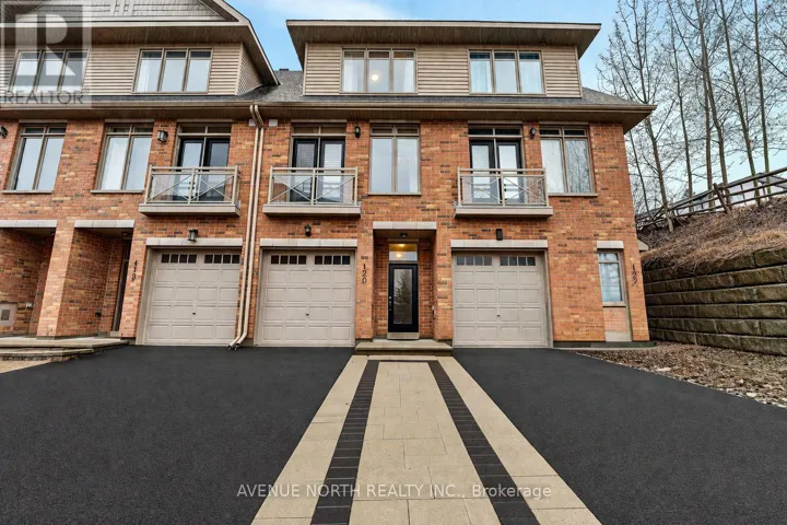 120 LIONEL PRIVATE, Ottawa, Ontario K4A0X1