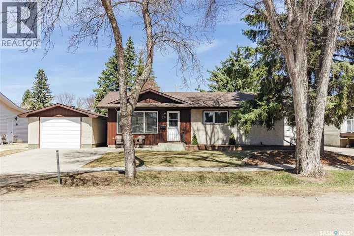 211 2nd STREET E, Langham, Saskatchewan S0K2L0