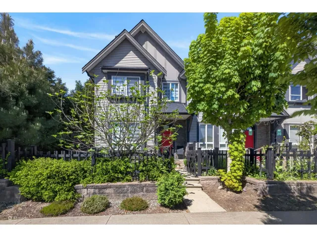 102 14555 68 AVENUE, Surrey, British Columbia V3S2A8