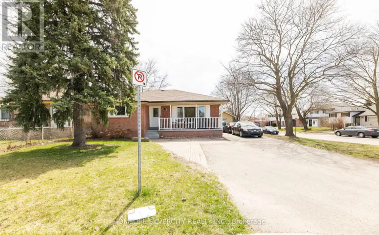 UPPER - 31 WINDERMERE COURT, Brampton (Northwood Park), Ontario L6X2L5