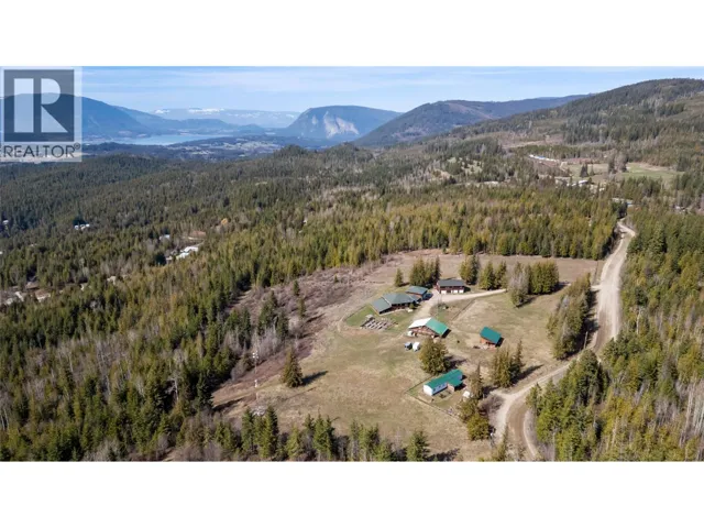 60 Timms Road, Salmon Arm, British Columbia V1E2P8