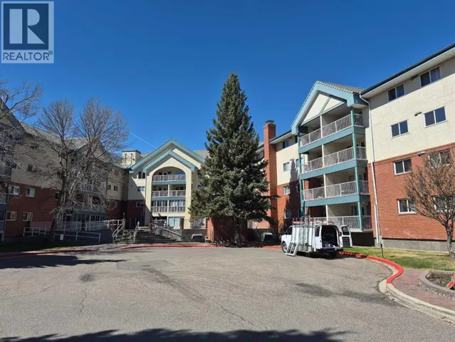 418, 20 3 Street S, Lethbridge, Alberta T1J4P1